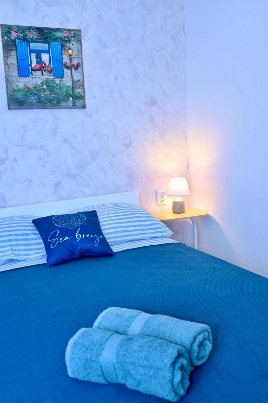 Apartment Ante *
